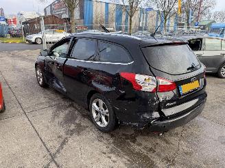 Ford Focus 1.6 TDCI 77KW Clima Navi Led Xenon Titanium picture 4