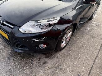 Ford Focus 1.6 TDCI 77KW Clima Navi Led Xenon Titanium picture 13