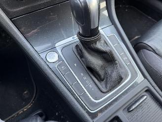 Volkswagen e-Golf 36 kWh 100KW DSG Clima Navi Leer Led picture 13