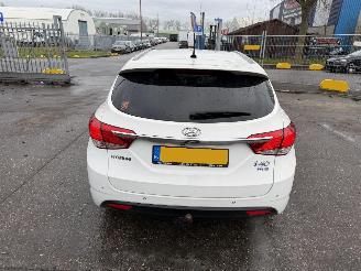 Hyundai I-40 1.6 GDI 99KW Clima Navi Led Xenon Camera Bleu Business Edition picture 4