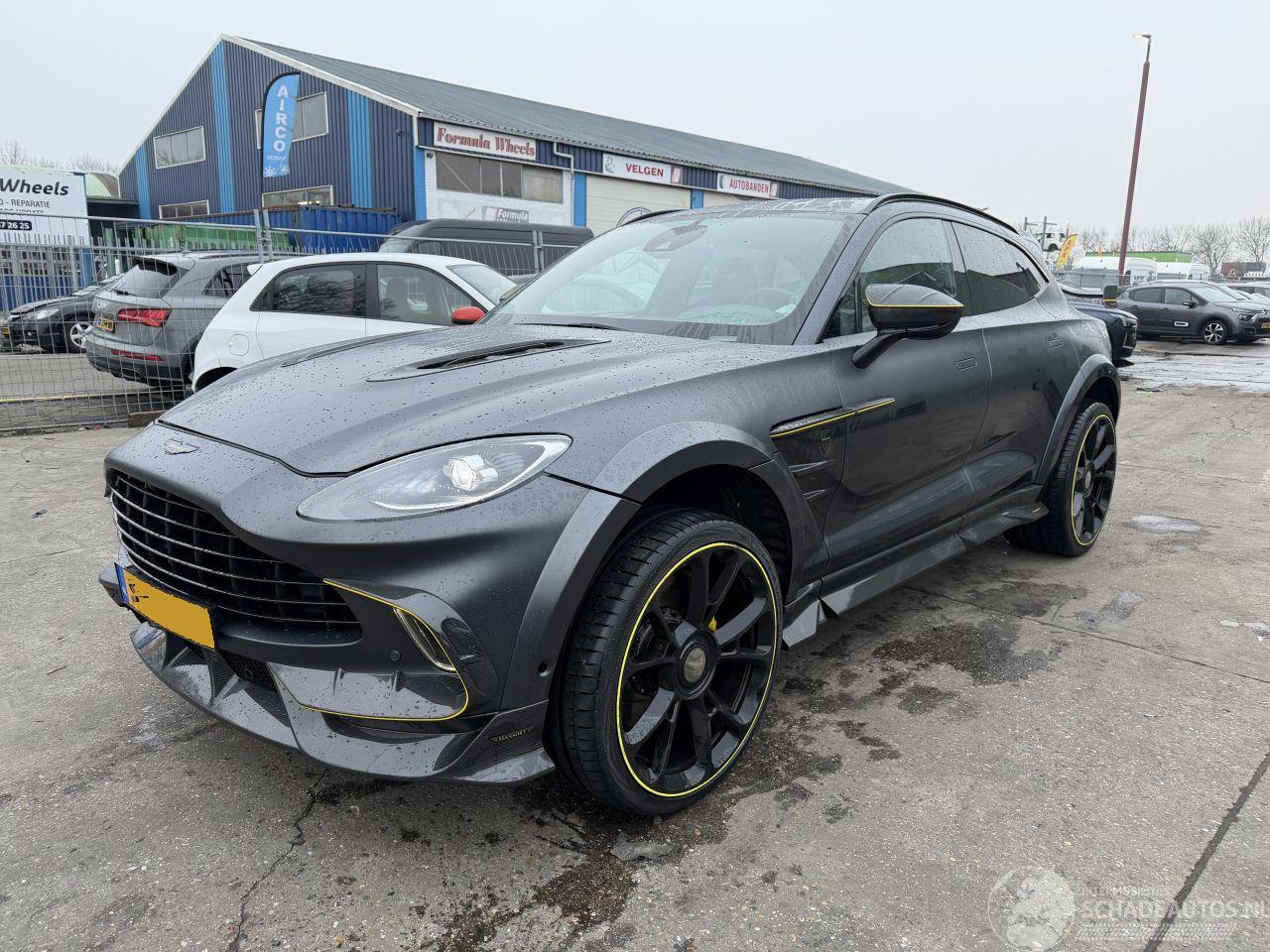 Aston Martin DBX 4.0 V8 Mansory 800PK Pano Clima Navi