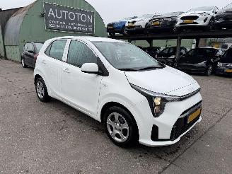 damaged passenger cars Kia Picanto 1.0 DPI 46KW Clima Navi Camera Dynamicline NAP 2025/8