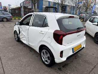 Kia Picanto 1.0 DPI 46KW Clima Navi Camera Dynamicline NAP picture 4