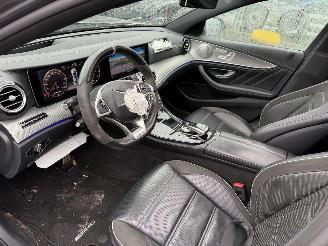 Mercedes E-klasse 63 AMG S 612PK 4MATIC Pano HUD Clima Navi Premium Plus Keramic picture 23