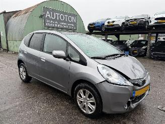 Schadeauto Honda Jazz 1.4 Hybrid 65KW Autom. Clima Pano Elegance NAP 2012/2