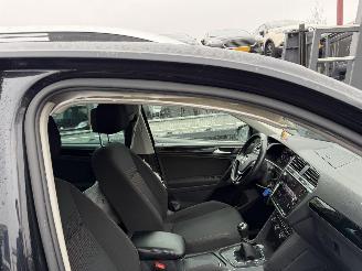 Volkswagen Tiguan 1.4 TSI 92KW Clima Navi Camera Vitrual Dash Business R picture 10