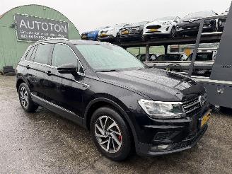 Auto incidentate Volkswagen Tiguan 1.4 TSI 92KW Clima Navi Camera Vitrual Dash Business R 2017/9