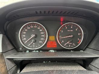 BMW 5-serie 520i 125KW Autom. Clima Navi Xenon Business Line Edition II picture 11