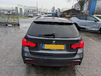 BMW 3-serie 318i Autom. 100KW Pano Clima Navi Leer Camera M Sport Led Xenon NAP picture 4