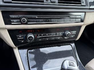 BMW 5-serie 520i 135KW Autom. Clima Navi Led Xenon High Executive NAP picture 12