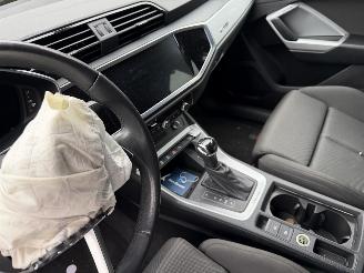 Audi Q3 Sportback 35 TFSI Autom. Clima Navi Led S Edition picture 8