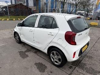 Avarii autoturisme Kia Picanto 1.0 DPI 49KW Airco 5-Drs Comfortline NAP 2022/12