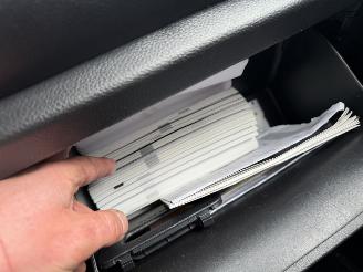 Kia Picanto 1.0 DPI 49KW Airco 5-Drs Comfortline NAP picture 11