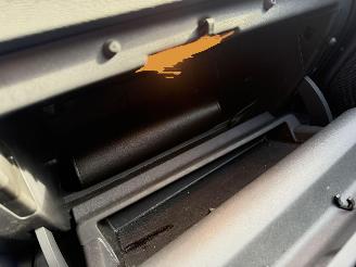 Volvo V-60 2.4 D6 AWD PHEV Autom. Clima Navi Schuifdak Summum Camera picture 15