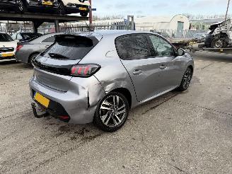 Peugeot 208 1.2 74KW GT Clima Navi Led Virtual Cockpit 5-Drs picture 6