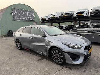 damaged passenger cars Kia Proceed 1.6 T-GDI 150KW Autom. GT Clima Navi Camera NAP 2022/10