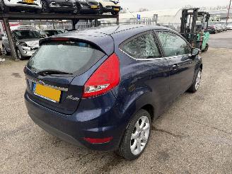 Ford Fiesta 1.25 44KW Airco Titanium NAP picture 2