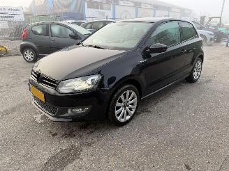 krockskadad bil auto Volkswagen Polo 1.2 TSI 77KW DSG R-Line Led Xenon Clima 2011/5
