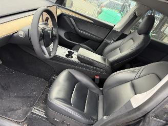 Tesla Model Y 75 kWh Long Range AWD 258KW Clima Navi Pano Led NAP picture 6