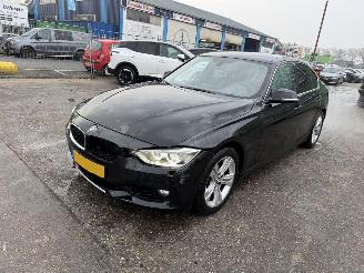 BMW 3-serie 320i 125KW Clima Navi Leer Led Xenon High Executive NAP picture 2