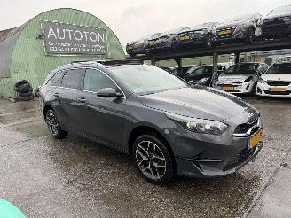  Kia Cee d 1.5 T-GDI 118KW Autom. Pano GT-Line Clima Navi Led Xenon MHEV NAP 2022/3