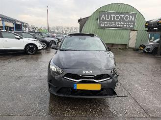Kia Cee d 1.5 T-GDI 118KW Autom. Pano GT-Line Clima Navi Led Xenon MHEV NAP picture 7