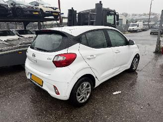 Hyundai I-10 1.0 49KW Comfort Airco 5-Deurs Led NAP picture 3