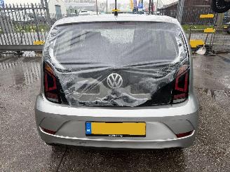 Volkswagen Up! 1.0 44KW Bleumotion Move Up Airco 5-Drs NAP picture 15
