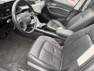 Audi E-tron 71 kWh 50 Quattro 230KW Pano Clima Navi Leer Led Camera picture 6