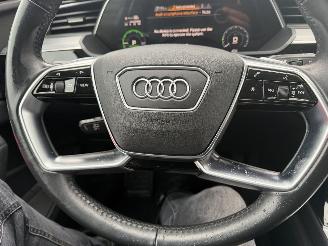 Audi E-tron 71 kWh 50 Quattro 230KW Pano Clima Navi Leer Led Camera picture 11