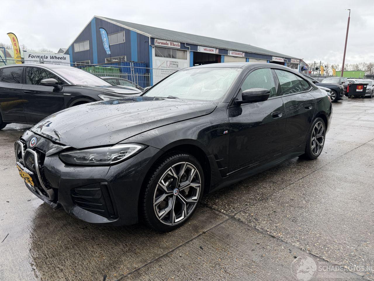 BMW i4 84 kWh eDrive40 250KW Clima Navi Leer Led Xenon