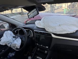 MG ZS EV 45 kWh Luxury Pano NAP105 picture 10