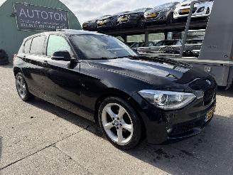 Coche accidentado BMW 1-serie 118i 125KW Clima Navi Schuifdak Led Xenon Business 5-Drs 2012/1