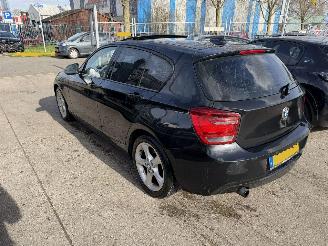 BMW 1-serie 118i 125KW Clima Navi Schuifdak Led Xenon Business 5-Drs picture 4