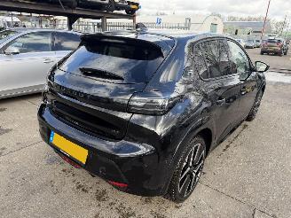 Peugeot e-208 51KW 115KW GT Avantage Clima Navi 360Camera Led Xenon picture 3