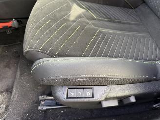 Peugeot e-208 51KW 115KW GT Avantage Clima Navi 360Camera Led Xenon picture 21