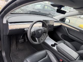 Tesla Model Y 58 kWh 175KW RWD Pano Clima Navi NAP picture 5