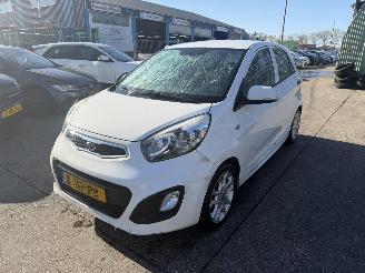Avarii autoturisme Kia Picanto 1.0 CVVT 51KW Led Airco 5-Deurs 2012/1