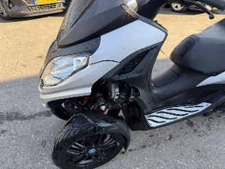 Piaggio MP3 300 19KW HPE Sport Led picture 8