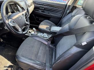 Mitsubishi Outlander 2.4 PHEV 99KW Clima Navi Schuifdak IntenseNAP picture 7