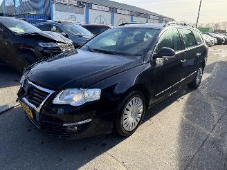 Schadeauto Volkswagen Passat 1.4 TSI 90KW DSG Clima Navi Comfortline NAP 2010/5