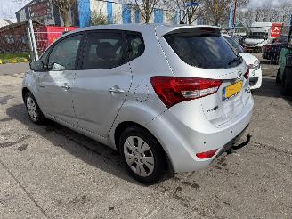 Hyundai Ix20 1.6i 92KW Airco i-Motion NAP picture 4