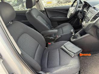 Hyundai Ix20 1.6i 92KW Airco i-Motion NAP picture 6