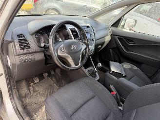 Hyundai Ix20 1.6i 92KW Airco i-Motion NAP picture 7