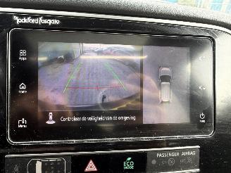 Mitsubishi Outlander 2.4 PHEV 99KW Autom. Clima Navi Schuifdak S-Edition NAP picture 17