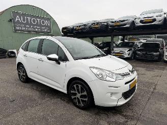 Schadeauto Citroën C3 1.0 VTI 50KW Pano Clima Led Collection NAP 2013/10