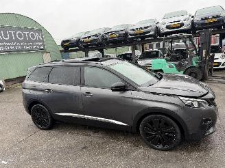 Peugeot 5008 1.2 96KW GT-Line Pano Clima Navi 7-Pers 360Camera NAP picture 2