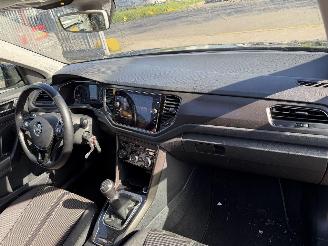 Volkswagen T-Roc 1.0 TSI 85KW Pano Clima Navi Camera Led Sport picture 6