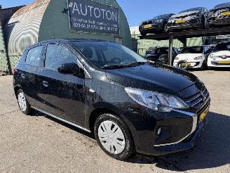 Coche accidentado Mitsubishi Space-star 1.2 52KW Navi Airco 5-Drs Cool NAP 2021/6