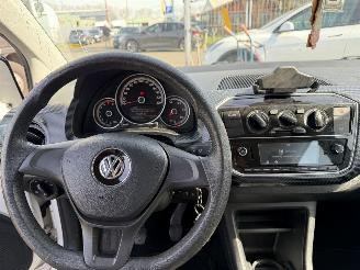 Volkswagen Up! 1.0 44KW Airco Bleumotion 5-Deurs NAP picture 9